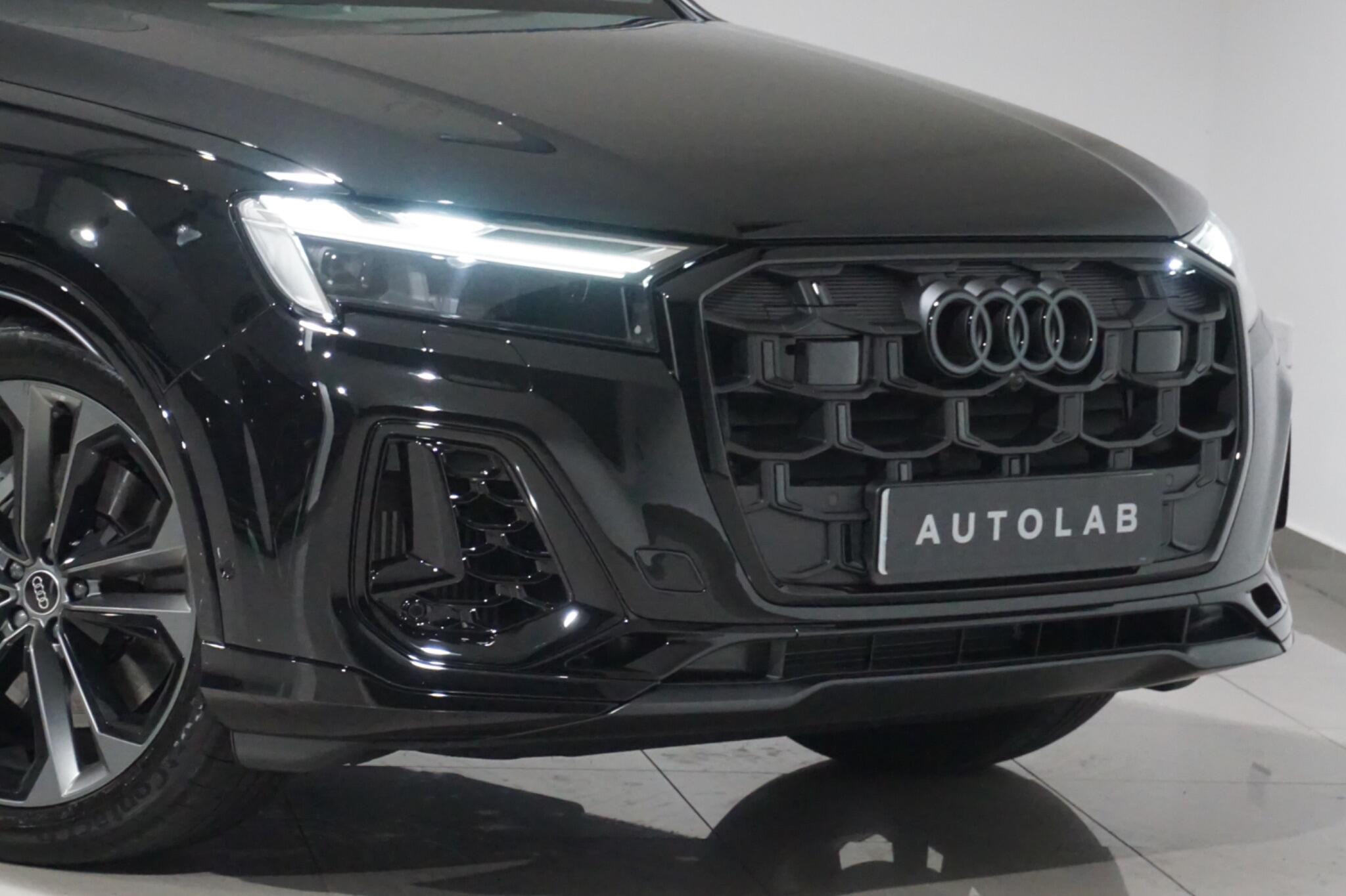 Audi Q7 3.0 TFSI V6 55 Black Edition SUV 5dr Petrol Tiptronic quattro Euro 6 (s/s) (340 ps)